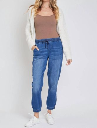 YMI Ankle Loungewear Jogger In Medium Wash