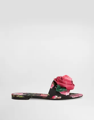 Women's Dolce & Gabbana Slides - up to −54% | Stylight