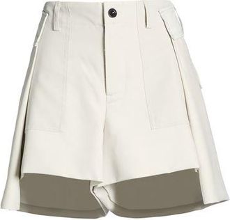 sacai BOTTOMWEAR - Shorts & Bermuda Shorts sur YOOX.COM