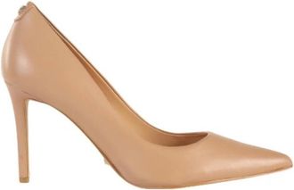 Guess Leren Stiletto Pumps met Logo Plaque - Dames - Pumps - Beige - 40 EU - Leer - Schoenen