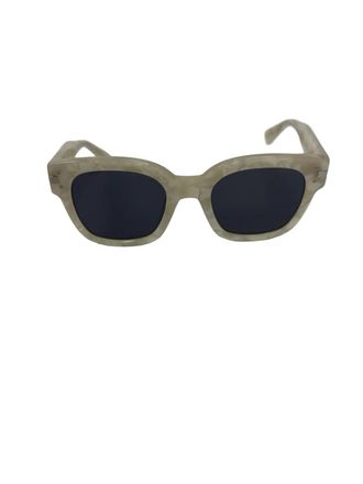 Amiri Womens Classic Logo Sunglasses In White/black/silver