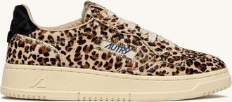 Autry MEDALIST LOW SNEAKERS IN LEOPARD BLACK PONY HAIR EFFECT