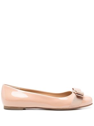 Ferragamo Womens Varina Leather Ballerinas