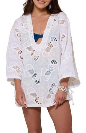Saachi Heart Eyelet Short Kaftan in White at Nordstrom Rack