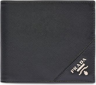 Prada invoerrechten inbegrepen