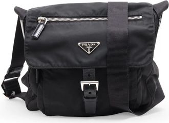 Prada Black Leather Nylon Messenger Bag Shoulder Bag (Pre-Owned)