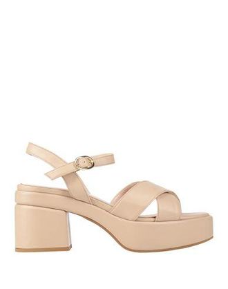 J.A.P. Jos&eacute; Antonio Pereira J. A.P. JOSE ANTONIO PEREIRA Sandals