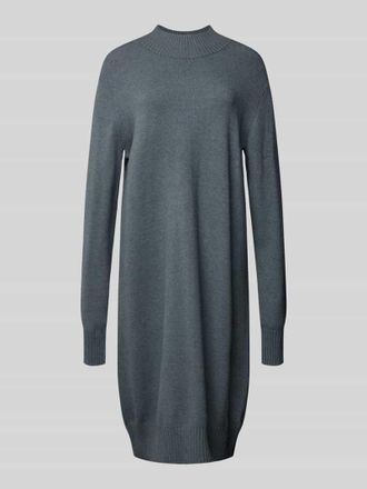 Christian Berg Knielanges Strickkleid aus Viskose-Mix mit Mock-Neck-Kragen in Mittelgrau Melange, Gr&ouml;&szlig;e XS