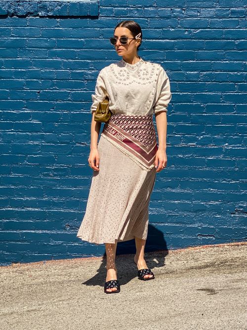 come indossare un foulard