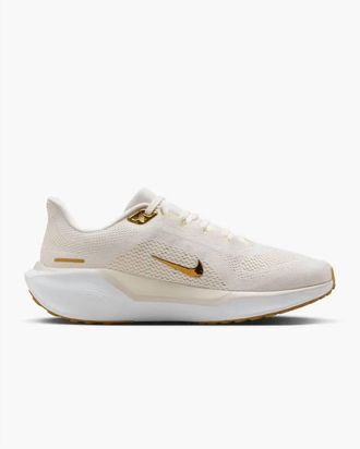 Nike Womens Pegasus 41 Sneaker In Phantom / Light Pumice / Sail / Metallic Gold