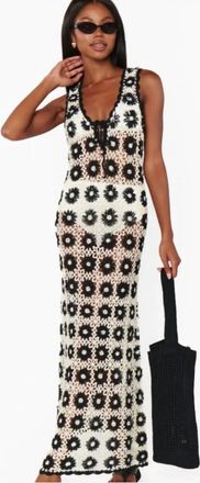 Show me your Mumu Flower Cover Up In Black & White