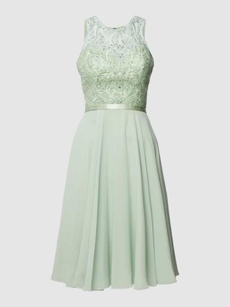 Luxuar Luxuar Cocktailkleid mit Strasssteinbesatz in Hellgruen, Gr&ouml;&szlig;e 42