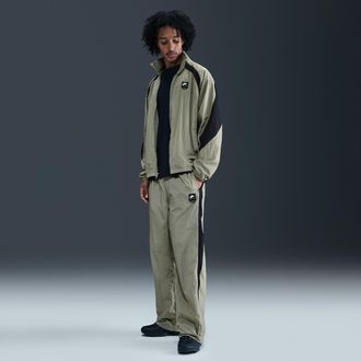 Nike Mens Air Woven Track Pants in Green | HV0874-320