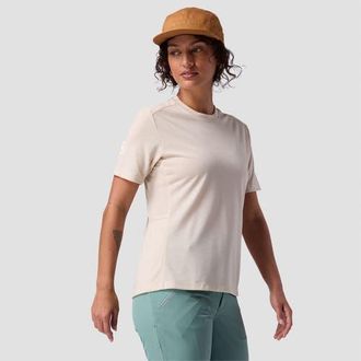 Backcountry Slickrock Drirelease Tech T-Shirt - Womens in Fog at Nordstrom, Size Medium