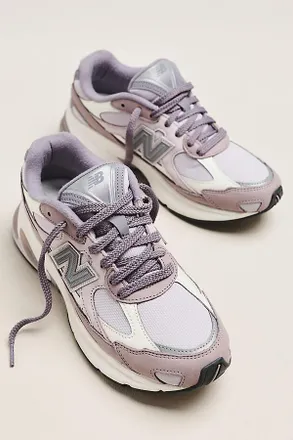 New Balance 2010 Sneakers
