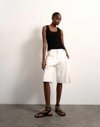 Topshop Jorts bombati in denim &eacute;cru-Bianco