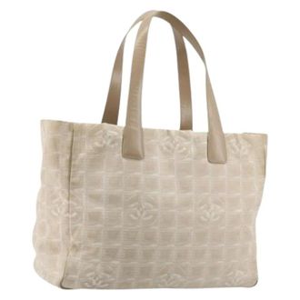 Chanel Pre-owned Tote Bags, female, Beige, Size: ONE SIZE Pre-owned Nylon Tote Bag