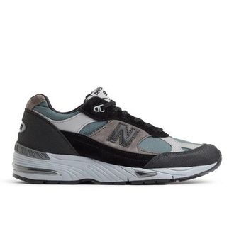 New Balance Hombre MADE in UK 991v1 Urban Winter en Negro/Gris, Gamuza/Malla, Talla 40.5