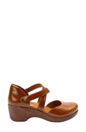 Alegria Womens Savina Platform Pump In Luggage