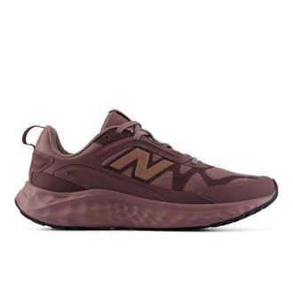 New Balance Mujer Arishi v4 Utility en Rosa/P&uacute;rpura, Talla 36