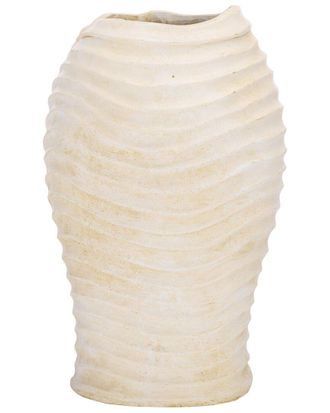 Safavieh Damian Planter Pot