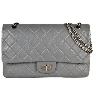 Chanel Pre-owned Leather chanel-bags - Dames - Pre-owned - Grijs - Maat: ONE Size Leer