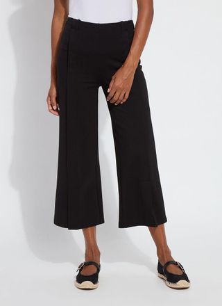 Lyss&eacute; Kori Pleat Detail Cropped Pant (24 Inseam)