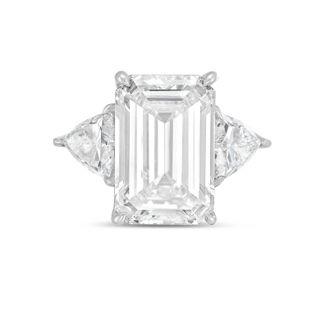 Diana M. Jewels Platinum 6ct lab grown emerald diamond ring with trillions on the sides