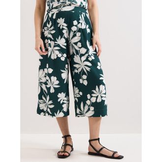 Phase Eight Josie Culotte Crop Trousers in Green at Nordstrom, Size 12