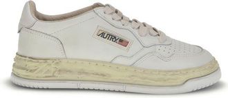 Autry Womens Medalist Distressed Sneakers - Ivory Leather - Size EU 40