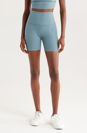 Beyond Yoga Keep Pace Space Dye Bike Shorts in Storm Heather at Nordstrom Rack, Size X-Large