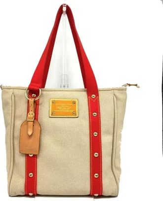 Louis Vuitton Pre-owned Tote Bags, female, Red, Size: ONE SIZE Pre-owned Canvas Tote Bag