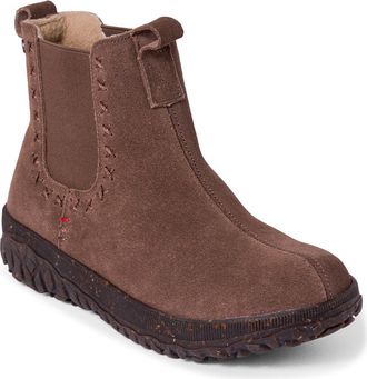 Minnetonka Chelsea Tread Boot in Cocoa at Nordstrom, Size 6.5