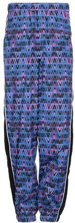 Valentino Garavani PARTES DE ABAJO - Pantalones en YOOX.COM