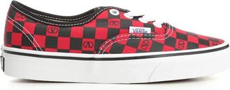 Valentino Garavani Authentic VLogo Checkerboard Low-Top Sneaker - Dames - Sneakers - Rood - 35 EU - Schoenen