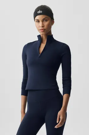 Alo Softsculpt Precision 1/4 Zip Long Sleeve Top in Navy, Size: Medium