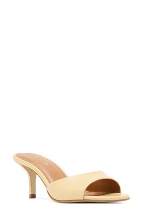 Steve Madden Kendrix Sandal in Banana Leather at Nordstrom, Size 7.5