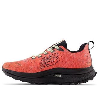 New Balance (WMNS) New Balance FuelCell SuperComp Trail Neon Red WTTRXLD