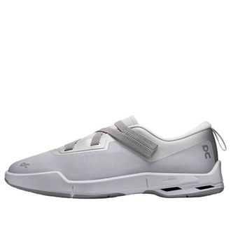 On Running (WMNS) On Running x Zendaya Cloudnova Moon Wolf Alloy 3WG10743290