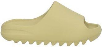 Yeezy by Kanye West CALZADO - Sandalias con cierre en YOOX.COM