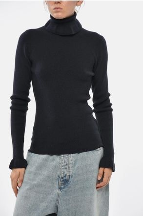 Chlo&eacute; Pullover in Misto Lana a Collo Alto con Logo in Metallo Dorato Chloe