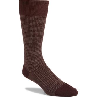 Pantherella Highbury Houndstooth Dress Socks in Maroon at Nordstrom Rack, Size Large