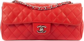 Chanel East West Flap Schoudertas