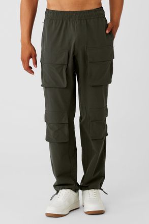 Alo | Cargo Venture Pants in Stealth Green, Size: 2XL