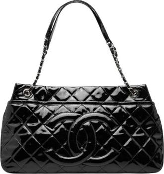 Chanel Pre-owned Shoulder Bags, female, Black, Size: ONE SIZE Pre-owned Quilted Patent Leather Tote