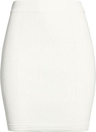 Guess HOSEN & R&Ouml;CKE - Minir&ouml;cke auf YOOX.COM