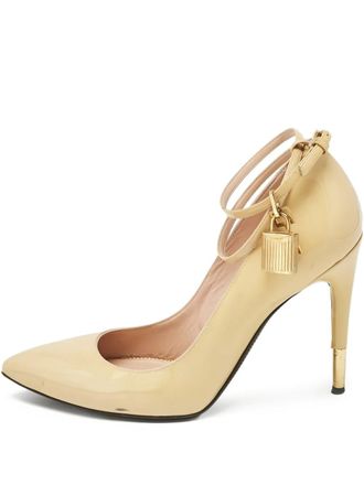 Tom Ford 100mm patent-leather lock pumps - women - Leather/Leather/Patent Leather - 38.5 - Neutrals
