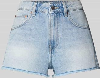 Gina Tricot Jeansshorts im Used-Look mit Fransen in Jeansblau, Größe 34