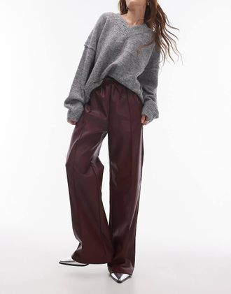 Topshop Joggers in pelle sintetica bordeaux-Rosso