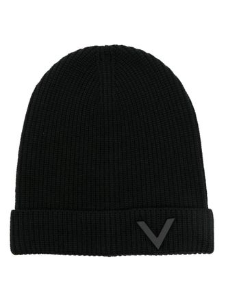 Valentino Garavani Beanies − Sale: up to −74% | Stylight